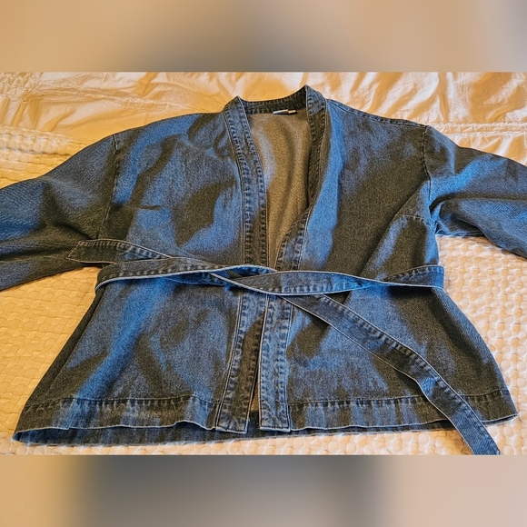 Vero Moda Blue Jean Jacket Wrap Style - Picture 1 of 3